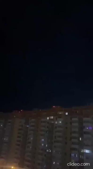 Новости к этому часу:. В Таганроге в результате массированной атаки беспилотников на Краснодарский край погибли три человека