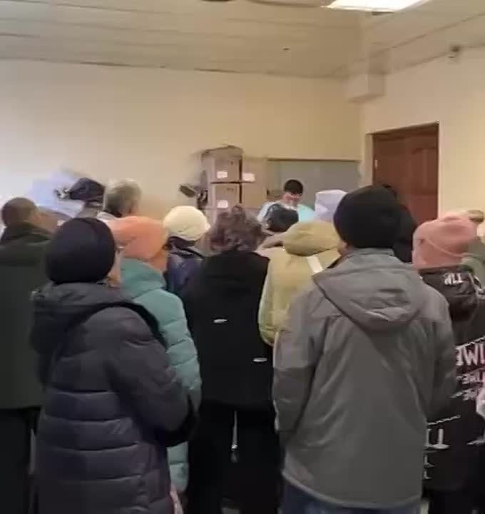 � ������ ����������� �������� �������� ����� �� 200 ������