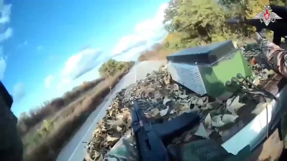 Видео из первых рук: новороссийские десантники сбили дрон из автоматов