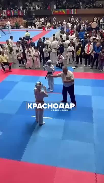 Краснодарские каратисты привезли из Токио 13 призовых мест