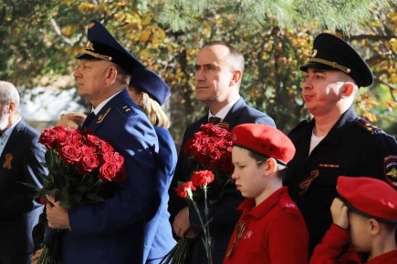  :        ,             ...