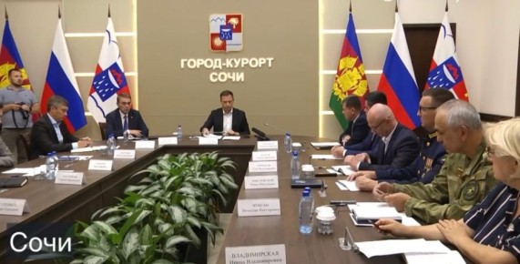 Вениамин Кондратьев: Три финалиста проекта «Герои Кубани» прошли стажировку в администрации Сочи