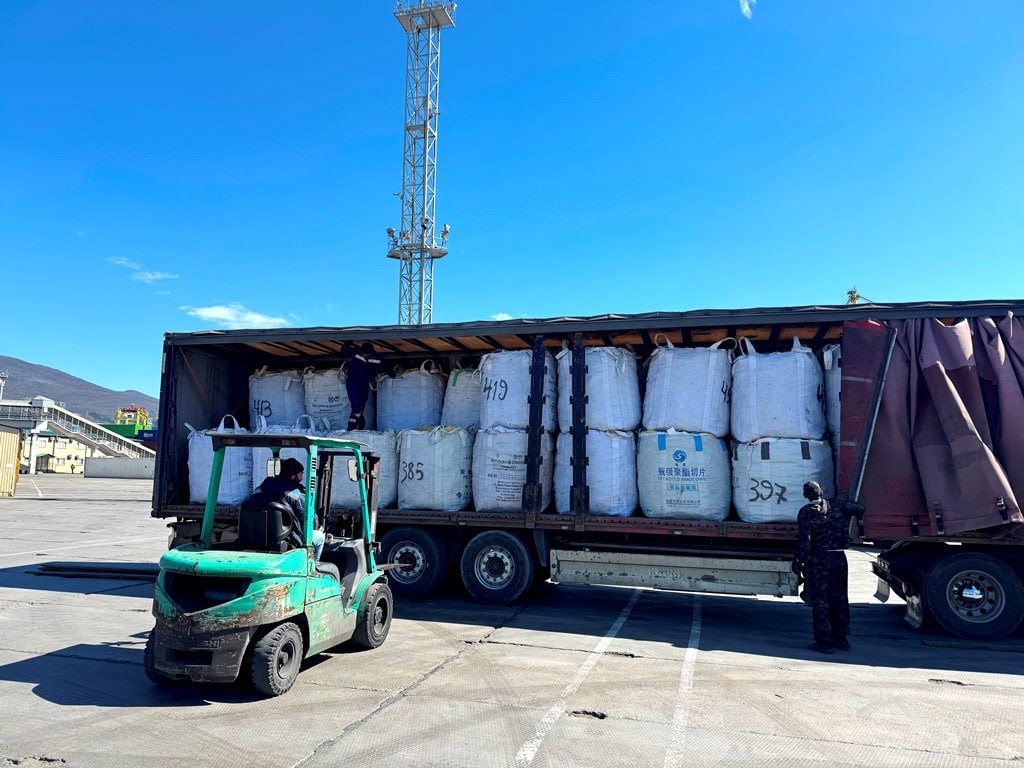 Сотрудники Новороссийской таможни пресекли контрабанду 19 тонн лома с драгоценными металлами