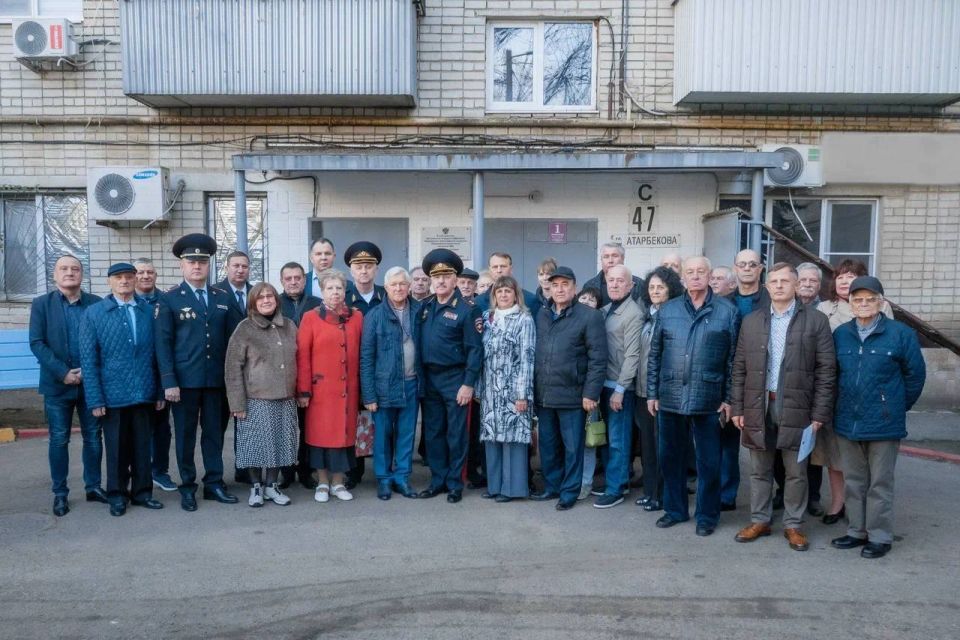 В Краснодаре торжественно открыли мемориальную доску в честь Заслуженного сотрудника ОВД Кубани подполковника милиции в отставке Александра Сидоровича Абакумова