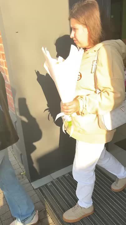 Счастливые мамочки замечены на улицах Краснодара