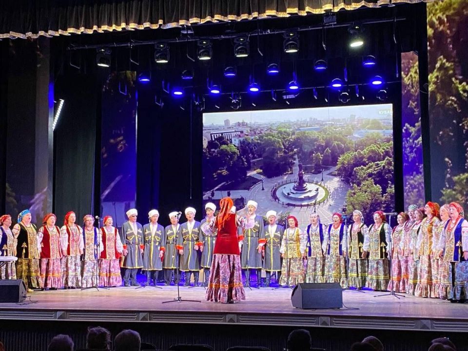 ������� ����������� 80-����� ��������� ���� �������� ���ɻ ���������