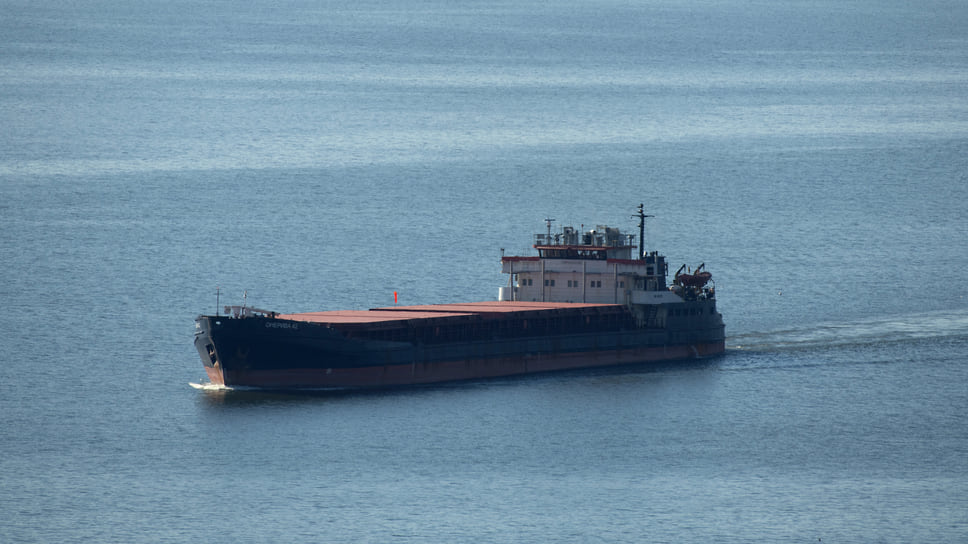 Пожары на двух танкерах у берегов Турции могли быть вызваны атаками дронов