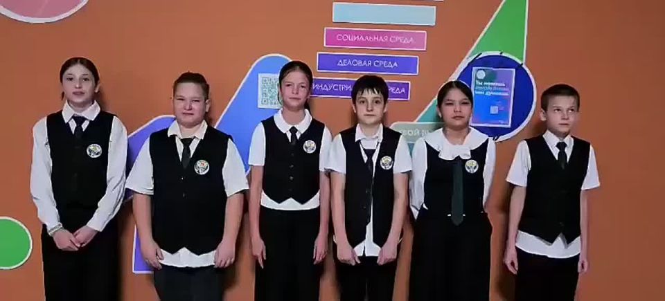 Если поздравлять маму, то дарить ей стихи!