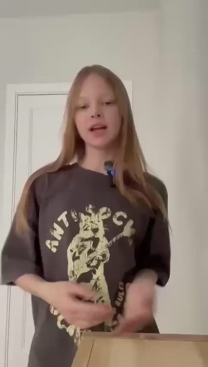 Продолжаем поздравлять мам!