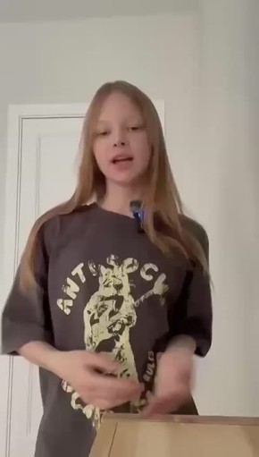 Продолжаем поздравлять мам!