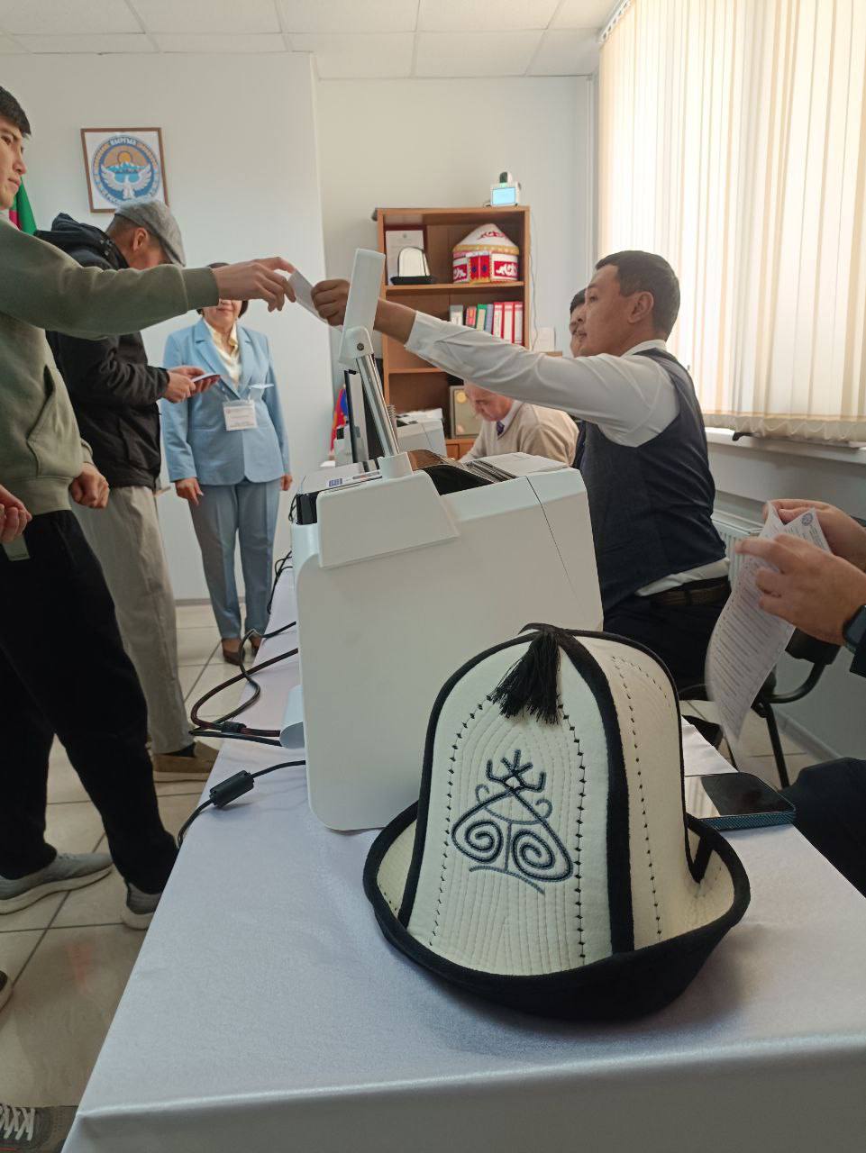 Сегодня, 30 ноября 2025 года, проходят досрочные выборы Жогорку Кенеша (Парламента) Кыргызской Республики Сегодня, 30 ноября 2025 года, проходят досрочные выборы Жогорку Кенеша (Парламента) Кыргызской Республики