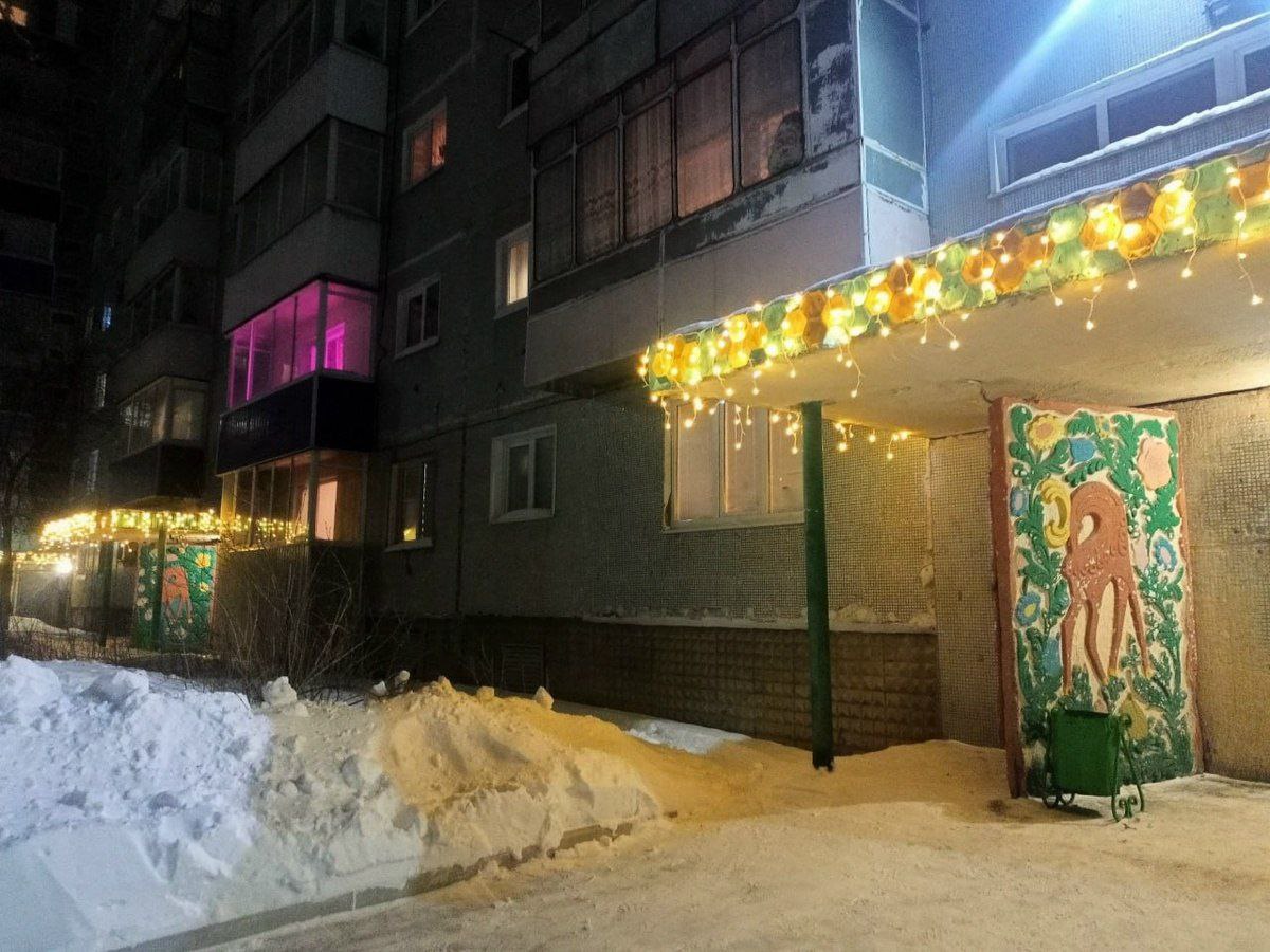 За гирлянду на окне можно получить штраф, напоминают юристы