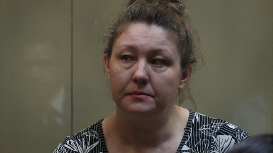 Суд в Краснодаре приговорил к 21 году заключения кладовщицу хлебозавода, которая убила двух своих коллег и пыталась расправиться с начальницей