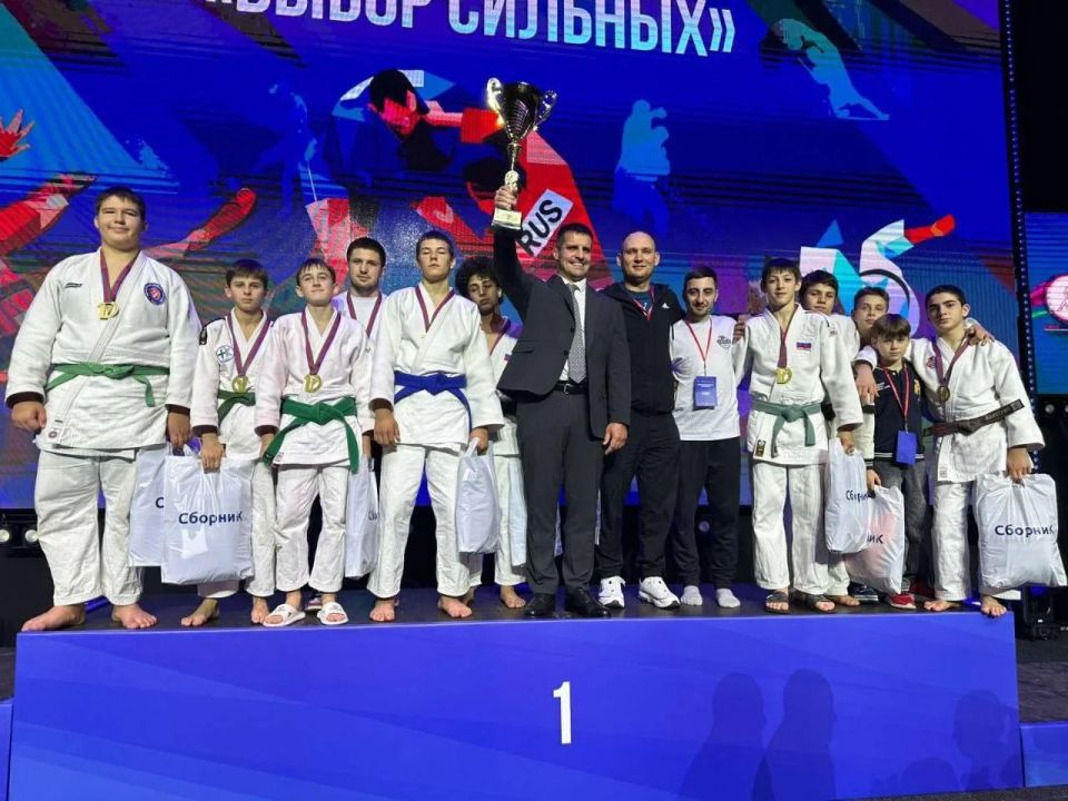 Анапчане завоевали «золото» краевого фестиваля единоборств «Выбор сильных»