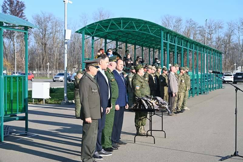 В Краснодарском высшем военном авиационном ордена Кутузова училище лётчиков имени Героя Советского Союза А.К. Серова состоялся круглый стол по вопросам патриотического воспитания молодежи В Краснодарском высшем военном авиационном ордена Кутузова училище лётчиков имени Героя Советского Союза А.К. Серова состоялся круглый стол по вопросам патриотического воспитания молодежи