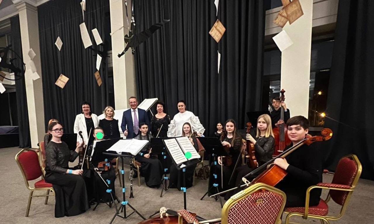 Юные новороссийцы, победители конкурса «КТК – талантливым детям. Крылья Победы», покорили Москву Юные новороссийцы, победители конкурса «КТК – талантливым детям. Крылья Победы», покорили Москву