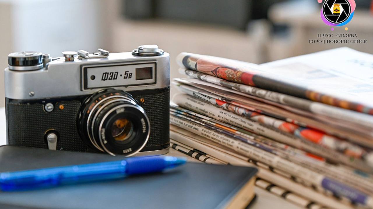 На «Прямую линию» Вениамина Кондратьева поступило уже почти 5 тысяч вопросов На «Прямую линию» Вениамина Кондратьева поступило уже почти 5 тысяч вопросов