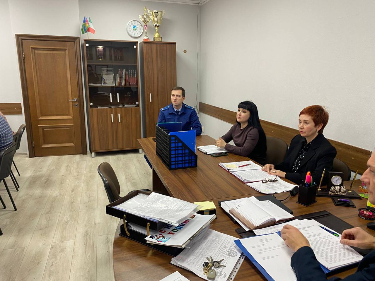 Исполняющим обязанности прокурора Новопокровского района Иваном Киселевым принято участие в сессии Совета Новопокровского сельского поселения Новопокровского района Исполняющим обязанности прокурора Новопокровского района Иваном Киселевым принято участие в сессии Совета Новопокровского сельского поселения Новопокровского района