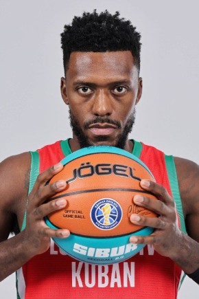 «Локомотив-Кубань» подписал контракт с американским баскетболистом Майком Муром