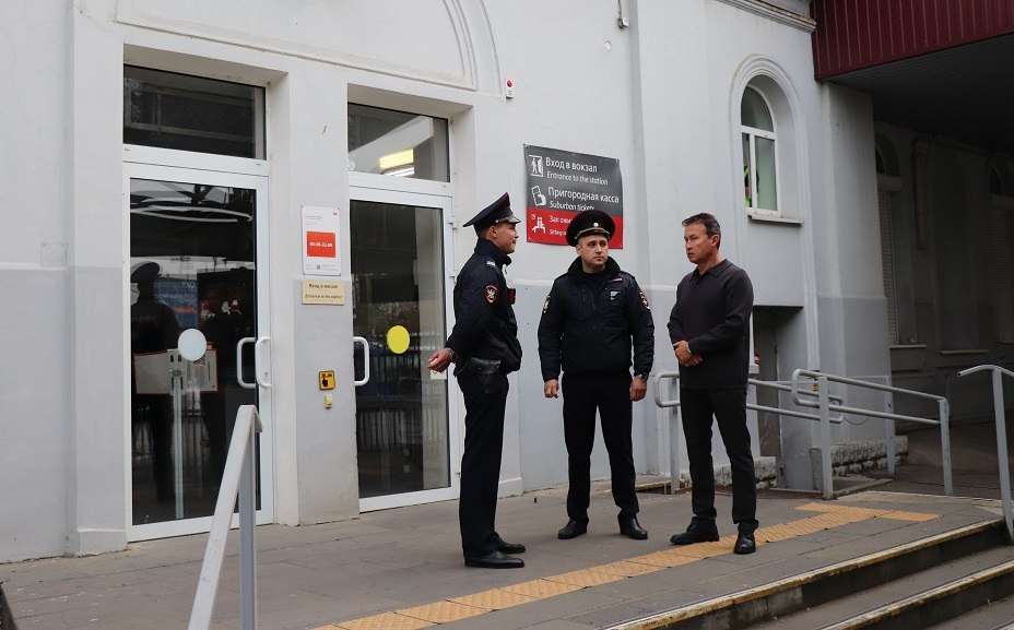 На станции Краснодар-2 Общественный совет провел мониторинг службы На станции Краснодар-2 Общественный совет провел мониторинг службы