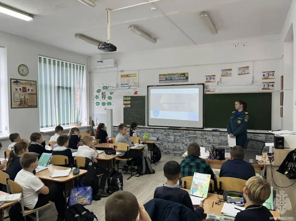 Безопасность на водоёмах: профилактические встречи с инспекторами