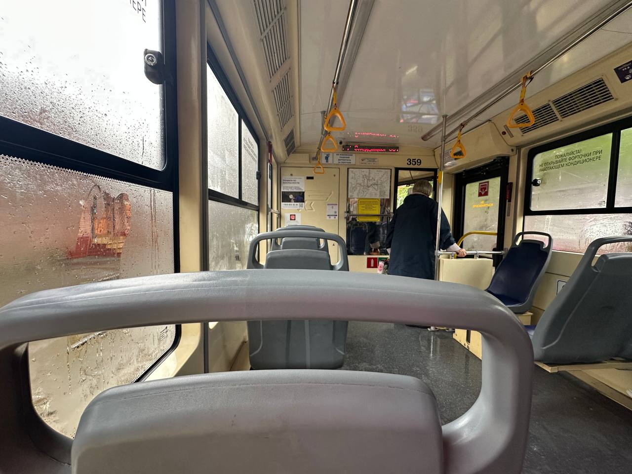 Строительство трамвайной линии на Западном обходе обсудили на «Прямой линии» губернатора