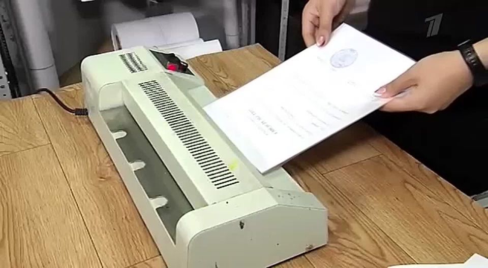 Красивый на фото в паспорте?