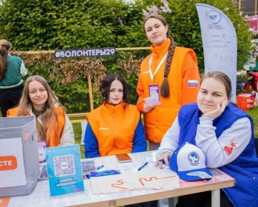 Дмитрий Чернышенко: Сегодня в добровольческое движение активно вовлечены миллионы граждан нашей страны