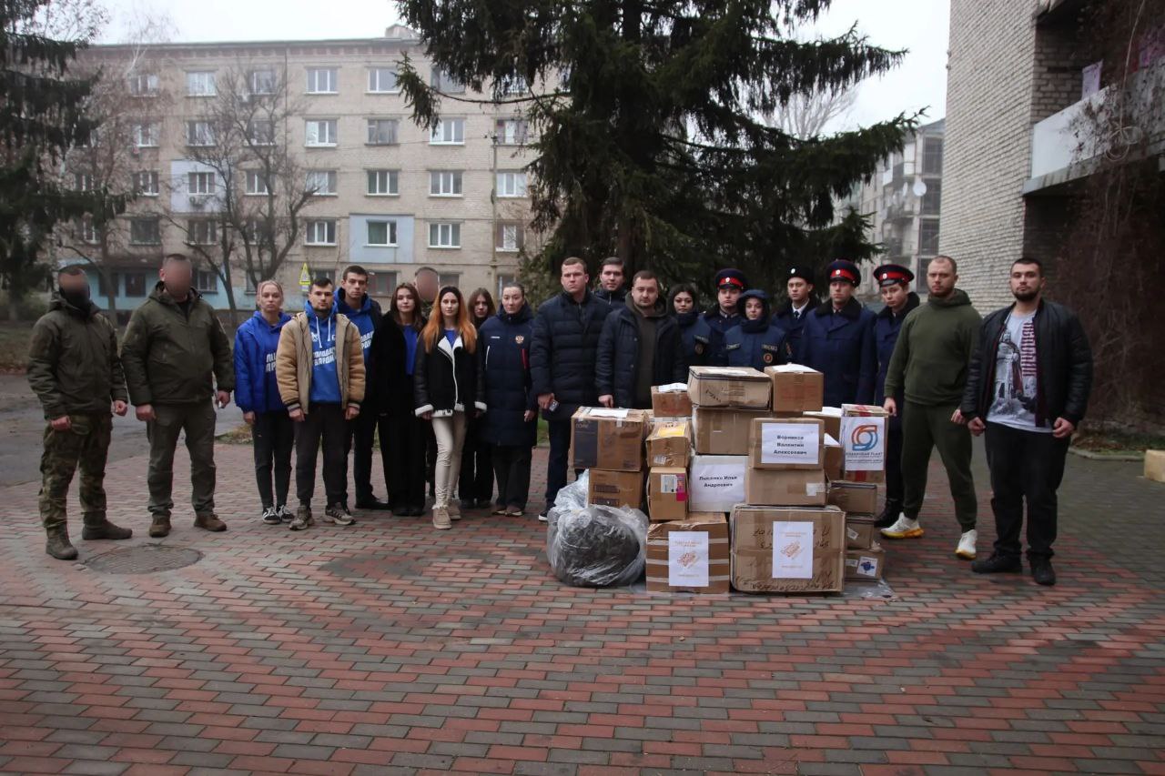Делегация Краснодара привезла в ЛНР гуманитарный груз для бойцов СВО