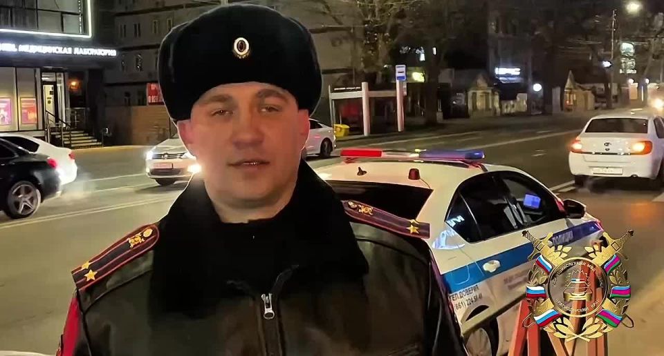 Девушка переходила дорогу на «красный свет» и попала под авто