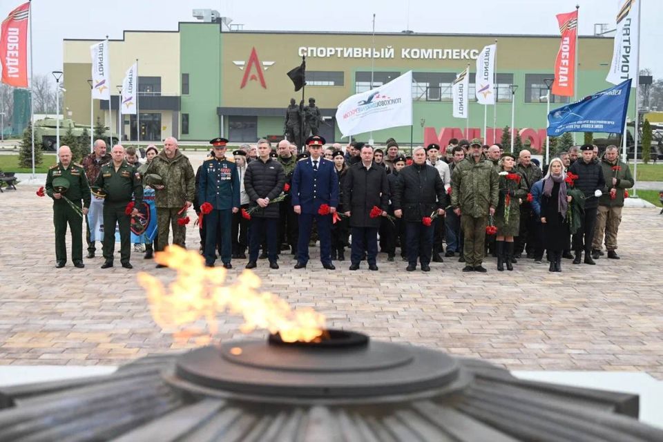 В Динском районе представитель следственного управления СК России принял участие в закрытии краевого этапа Всероссийской акции «Вахта Памяти-2025»