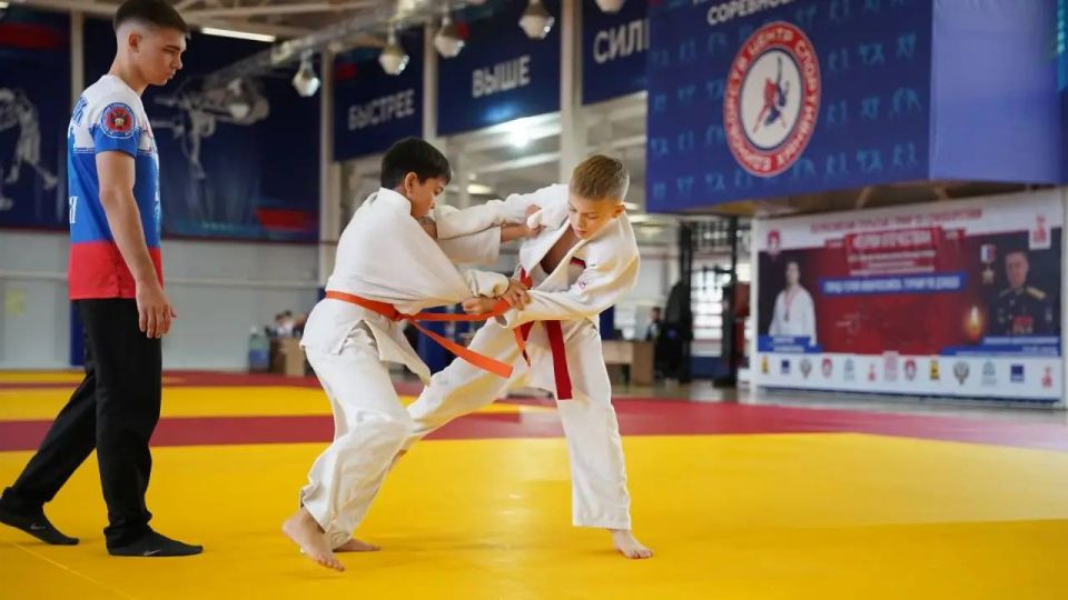 Андрей Кравченко: Накануне памятной даты Новороссийск присоединился ко Всероссийскому открытому турниру по единоборствам «Герои Отечества» в формате телемоста, посвященному участникам специальной военной операции