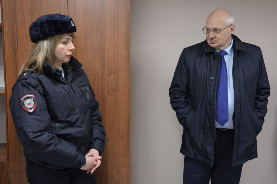 В АРМАВИРЕ ОТКРЫЛИ ДВА ОБНОВЛЕННЫХ ПУНКТА УЧАСТКОВЫХ УПОЛНОМОЧЕННЫХ ПОСЛЕ КАПИТАЛЬНОГО РЕМОНТА