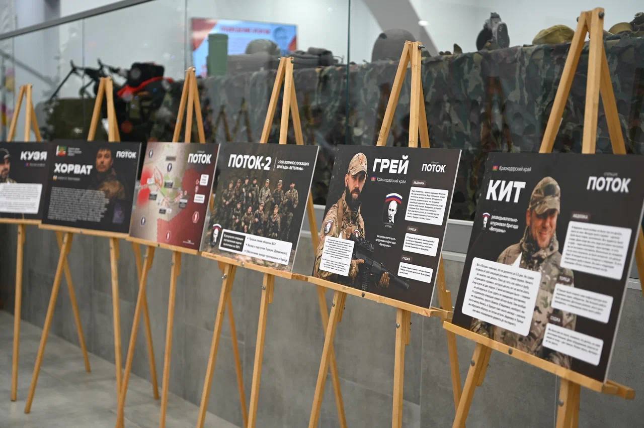 В Краснодаре наградили победителей конкурса памяти маршала Жукова В Краснодаре наградили победителей конкурса памяти маршала Жукова