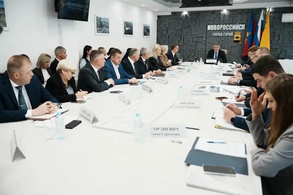 В Новороссийске провели стратегическую сессию по социально-экономическому развитию агломерации
