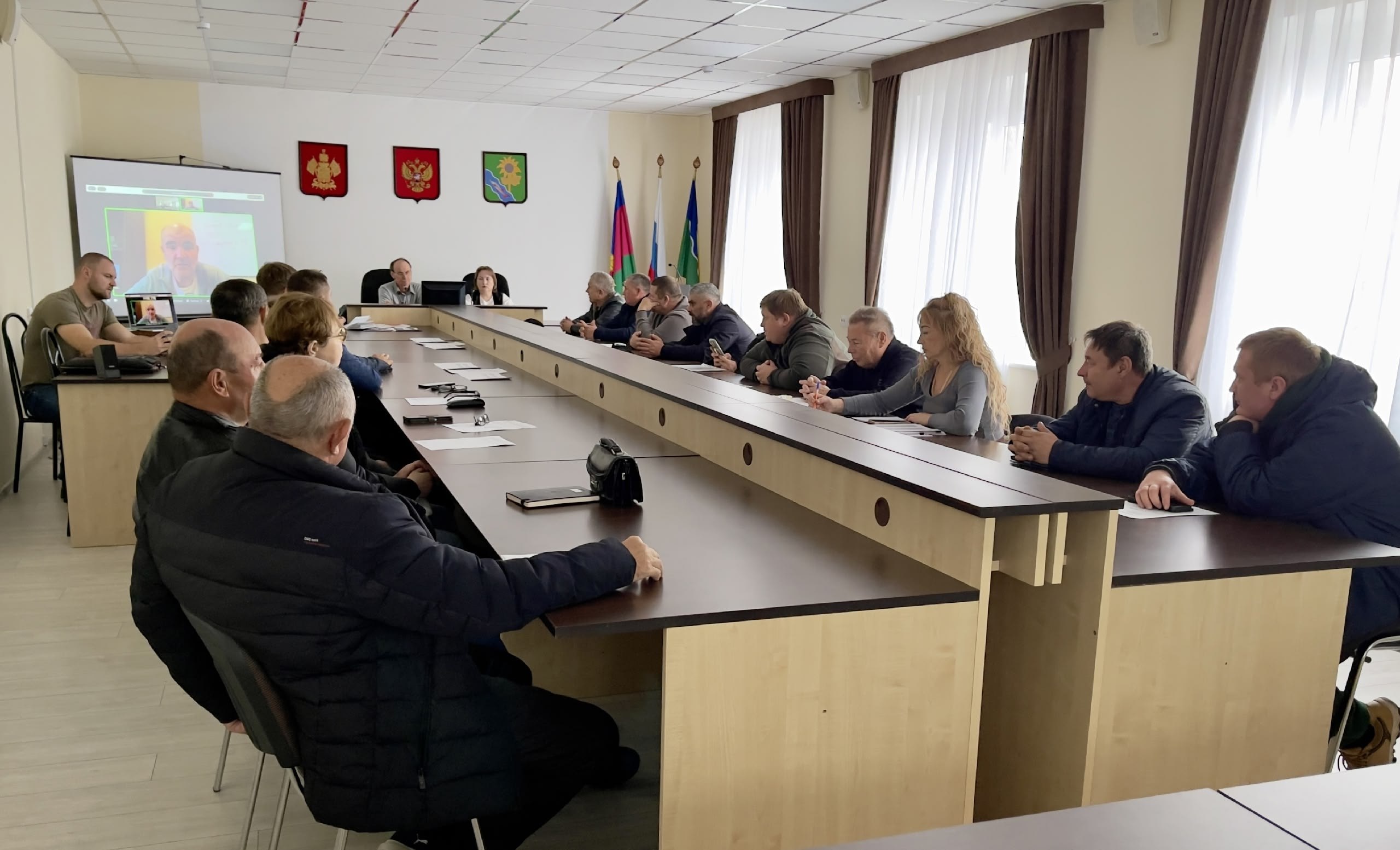 Специалисты управления сельского хозяйства Ейского района приняли участие в расширенном совете Ейской АККОР Специалисты управления сельского хозяйства Ейского района приняли участие в расширенном совете Ейской АККОР