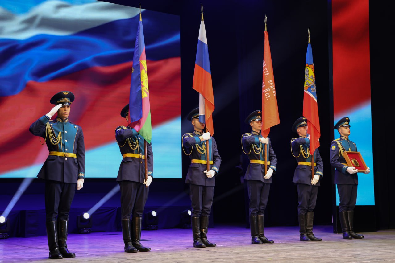 В АРМАВИРЕ ПОЧТИЛИ ПАМЯТЬ ГЕРОЕВ ОТЕЧЕСТВА В АРМАВИРЕ ПОЧТИЛИ ПАМЯТЬ ГЕРОЕВ ОТЕЧЕСТВА