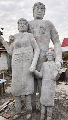 В Челябинской области не поддержали установку скульптуры «Семья солдата СВО»