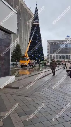 Нужно больше ёлок, больше!