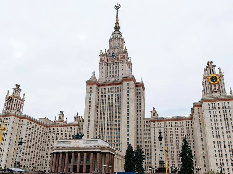 МГУ закрывают на карантин. В четвёртом учебном корпусе МГУ на Ленинских горах произошла вспышка кори