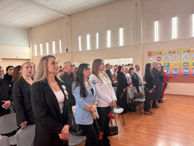 Ко Дню Героев Отечества в школе № 4 состоялась памятное мероприятие Ко Дню Героев Отечества в школе № 4 состоялась памятное мероприятие