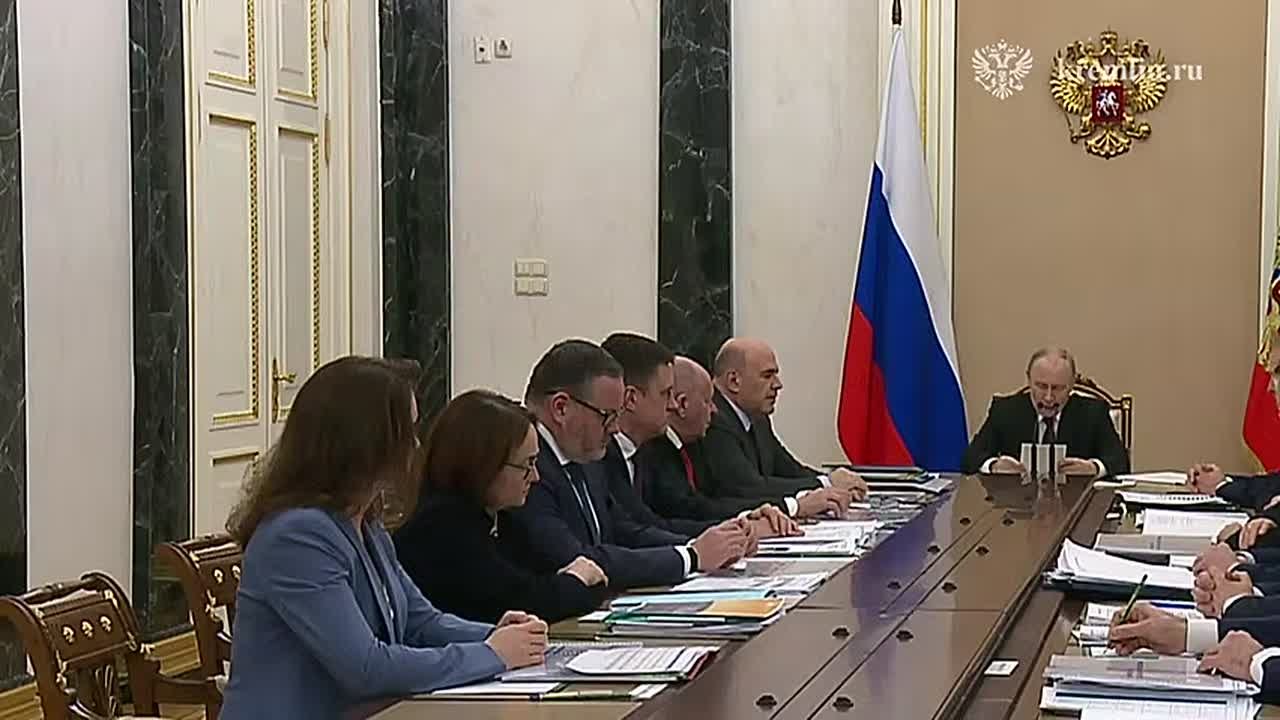 Новую налоговую выплату для поддержки семей с детьми введут с 2026 года в России