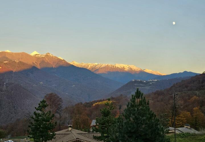 Как ты дорог нам, Сочи. Завышенные цены на отдых в Сочи зимой могут отпугивать туристов, считает вице-президент Альянса туристических агентств России Алексан Мкртчян