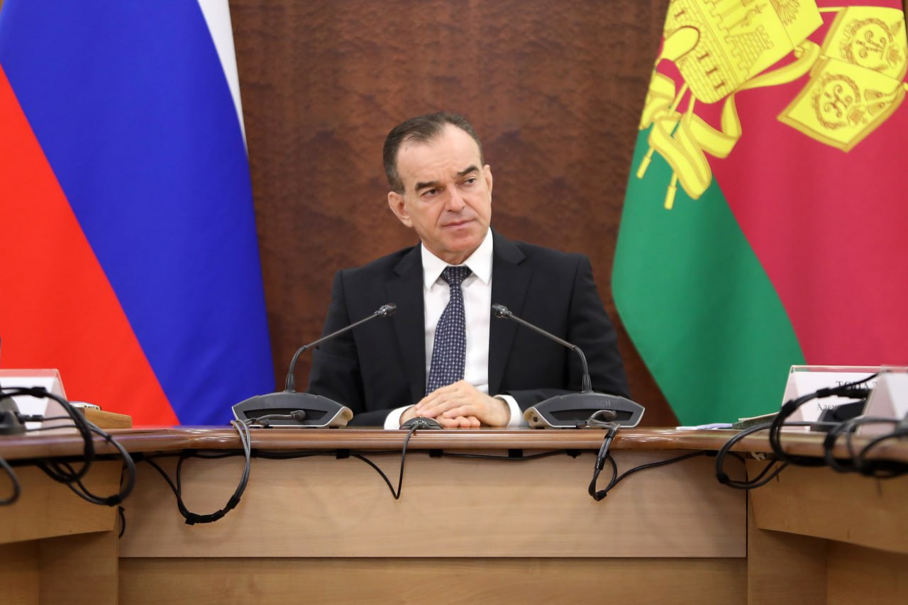 Вениамин Кондратьев: Без внимания не должен остаться ни один поступивший на «Прямую линию» вопрос