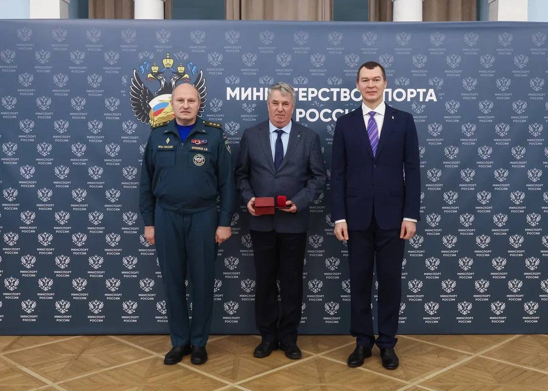 Михаил Дегтярёв: Сегодня в Министерстве спорта России впервые вместе с главой МЧС России Александром Куренковым чествовали победителей Чемпионата мира по пожарно-спасательному спорту, который состоялся в Саудовской Аравии Михаил Дегтярёв: Сегодня в Министерстве спорта России впервые вместе с главой МЧС России Александром Куренковым чествовали победителей Чемпионата мира по пожарно-спасательному спорту, который состоялся в Саудовской Аравии