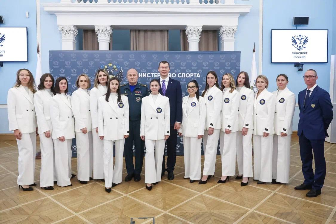 Михаил Дегтярёв: Сегодня в Министерстве спорта России впервые вместе с главой МЧС России Александром Куренковым чествовали победителей Чемпионата мира по пожарно-спасательному спорту, который состоялся в Саудовской Аравии Михаил Дегтярёв: Сегодня в Министерстве спорта России впервые вместе с главой МЧС России Александром Куренковым чествовали победителей Чемпионата мира по пожарно-спасательному спорту, который состоялся в Саудовской Аравии