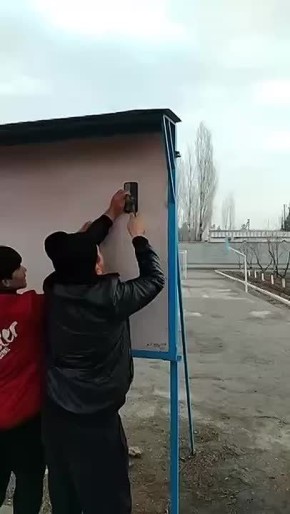 В одной из школ Самарканда учителя применяют слишком жесткие методы воспитания