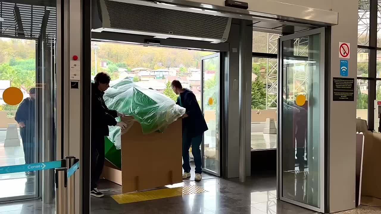 С любовью к пассажирам. Международный аэропорт Сочи стремительно несется в 2026 год