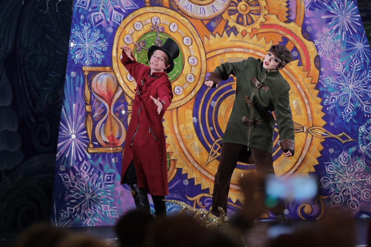 В Краснодаре начались новогодние представления для 17 тысяч детей, нуждающихся в особой заботе В Краснодаре начались новогодние представления для 17 тысяч детей, нуждающихся в особой заботе