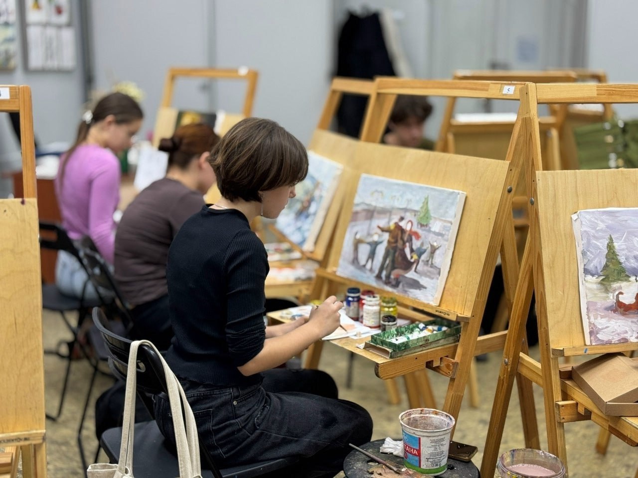 Юные художники города-героя Новороссийска приняли участие в VII Всероссийском изобразительном диктанте «Моя страна – моя история» Юные художники города-героя Новороссийска приняли участие в VII Всероссийском изобразительном диктанте «Моя страна – моя история»